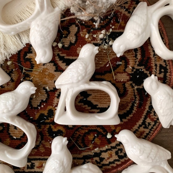 Vintage Other - 80's JAPANESE BONE WHITE PORCELAIN PERCHED SONG BIRD NAPKIN RING